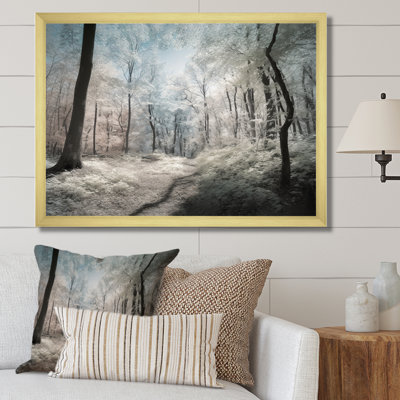 Ryiah Snow, arbres couverts sur toile