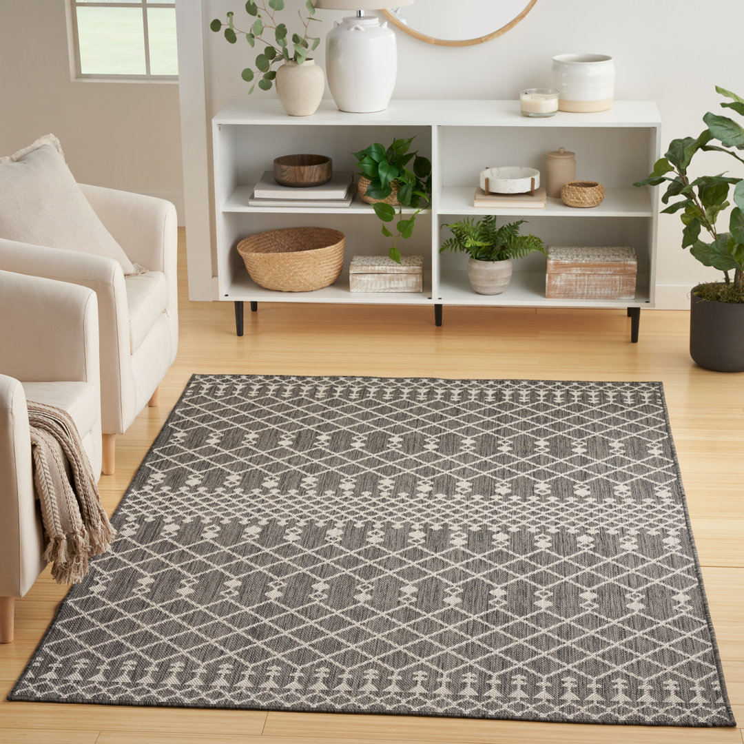 Richarson Rectangle Geometric Machine Woven Polypropylene/Polyester Indoor/Outdoor Area Rug in Charcoal/Gray Union Rustic Rug 