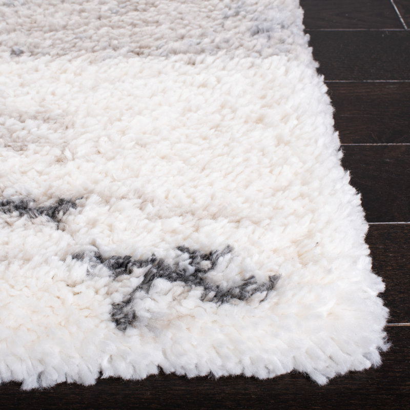 Saraland Abstract Gray/Cream Area Rug, Rectangle 2'3" x 4'