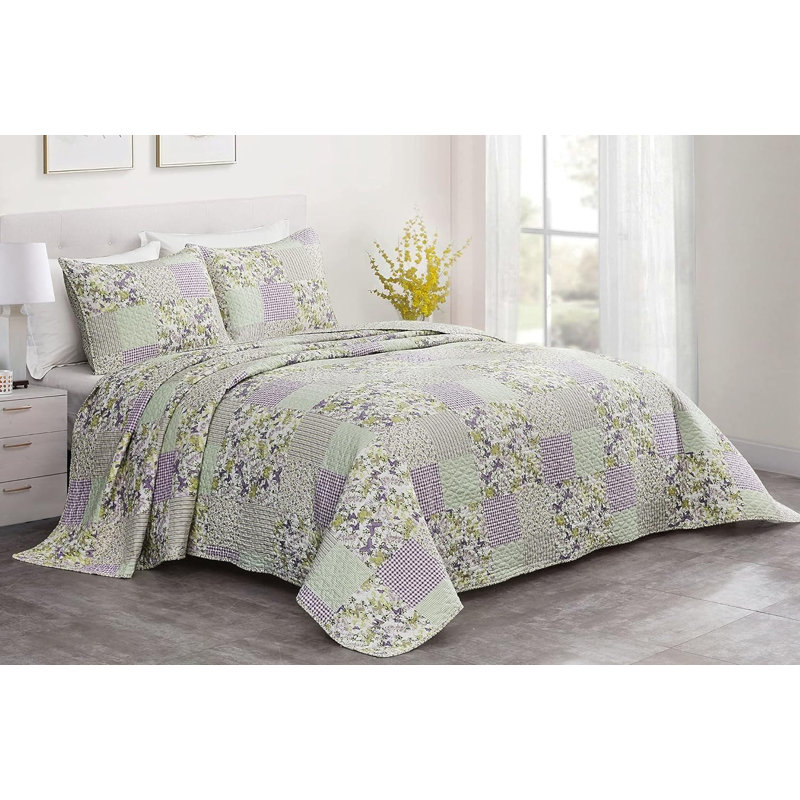 Pre-Washed Purple/Green/White Microfiber Reversible Quilt Set, Full / Double + 2 Standard Shams