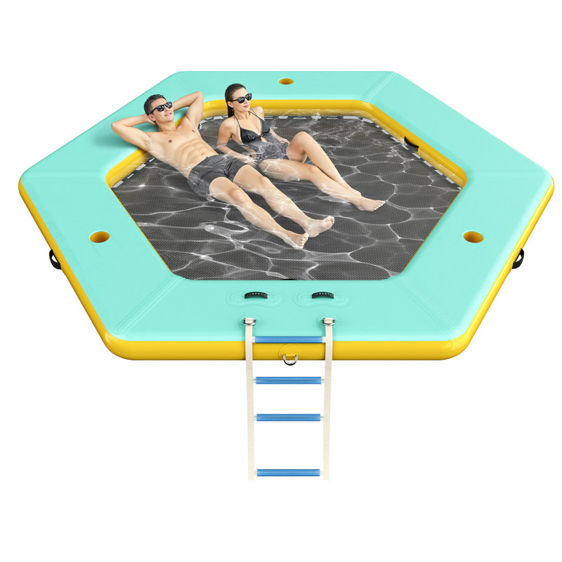 Plateforme de quai gonflable hexagonale de 10 pi avec hamac flottant avec centre en filet, échelle souple et porte-gobelet (adultes)