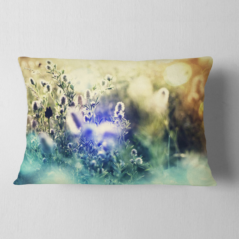 Blue Mountain Meadow Flowers - coussin à imprimé floral