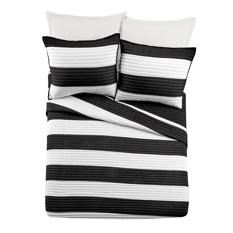 Twin Black and White Reversible Microfiber Kids Quilt Set