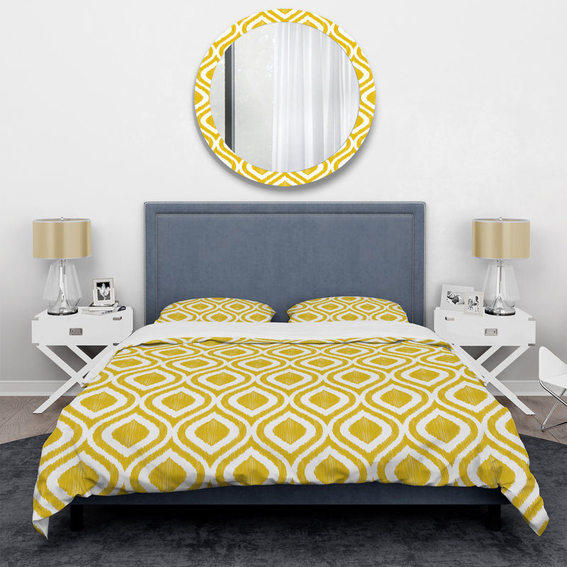 Yellow Geometric Pattern Polyester Geometric Shapes Duvet Cover, Queen Duvet Cover + 2 Standard Shams