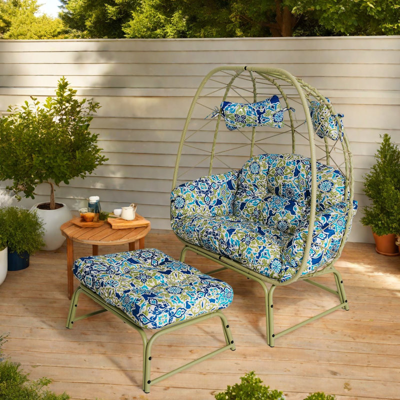 Chaises longues spacieuses de patio, chaise en rotin moderne en acier pour la maison