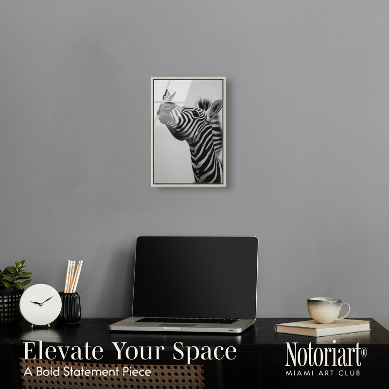Décoration murale encadrée argentée, encadrée argent, H 16 po x l 11 po, H 16 po x l 11 po, Cadre argenté