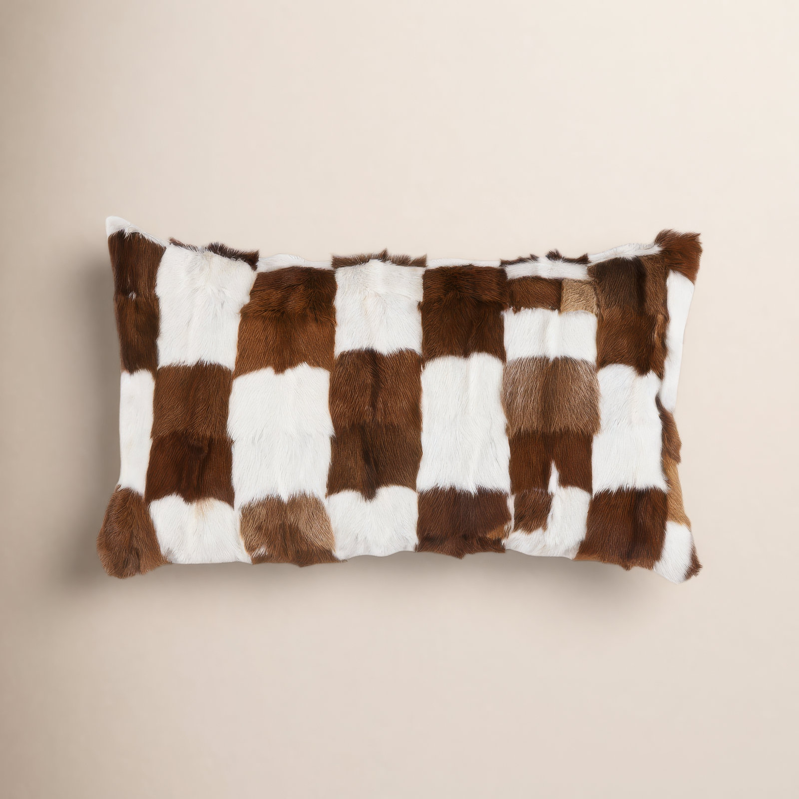 Verdi 26" x 16" Throw Pillow