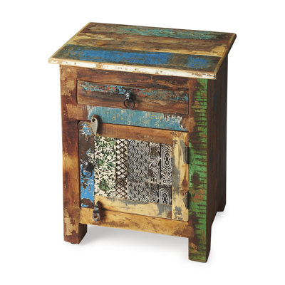 Artifacts Reverb Rustic Accent Chest