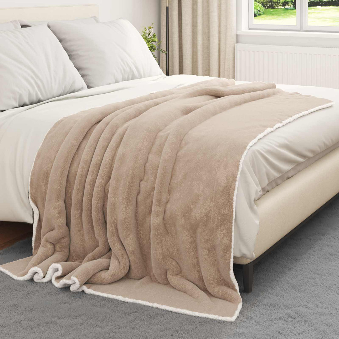 5.3-32 Throw Blanket