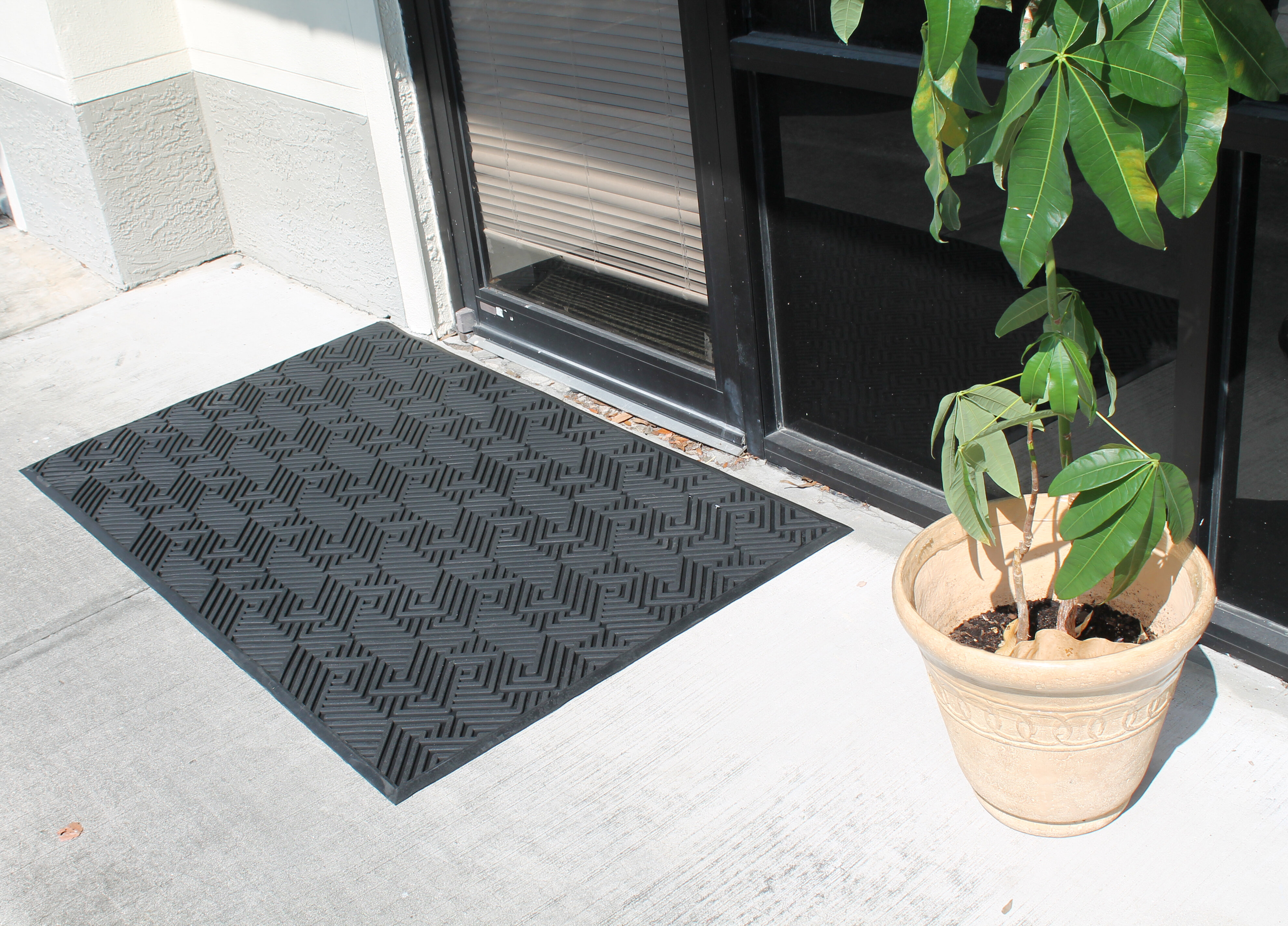 Symple Stuff Robertsdale Non-Slip Floral Outdoor Doormat & Reviews