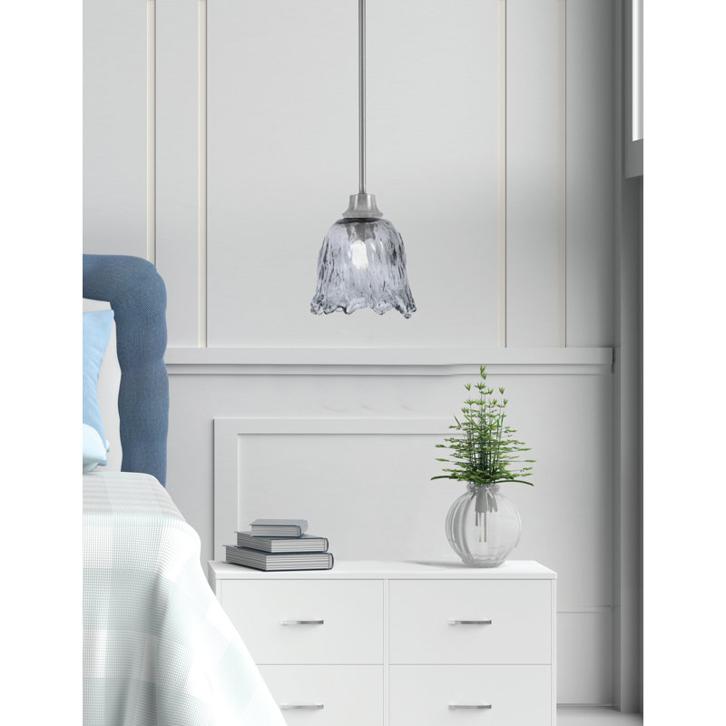 Luminaire suspendu Pearse illustré en graphite avec verre de lave fumée de 7 po, Coloré, Fumée, Graphite