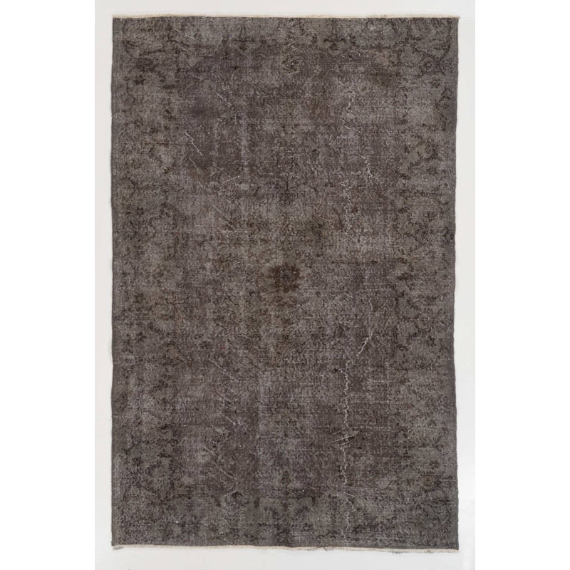 Tapis turc de couleur grise fabriqué à la main de 5,4 x 8,4 pi de couleur grise moderne recyclé