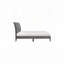 Lit tapissier en velours-118093358