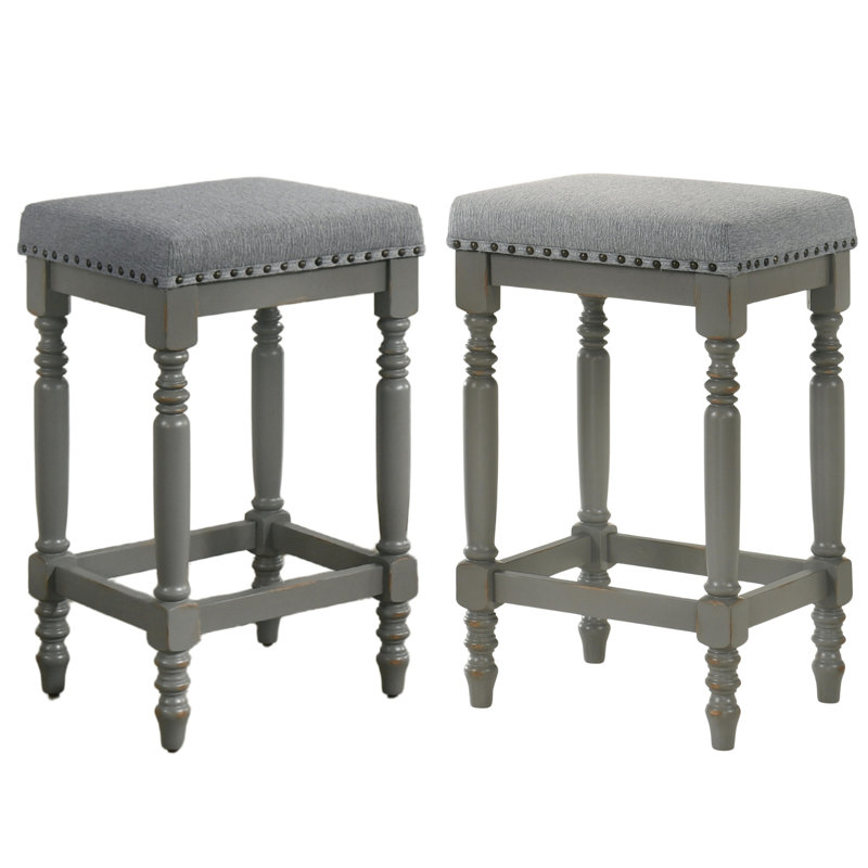 Tabourets de comptoir rustiques de 2 avec finition patinée et pieds tournés pour le comptoir de la cuisine 26 po