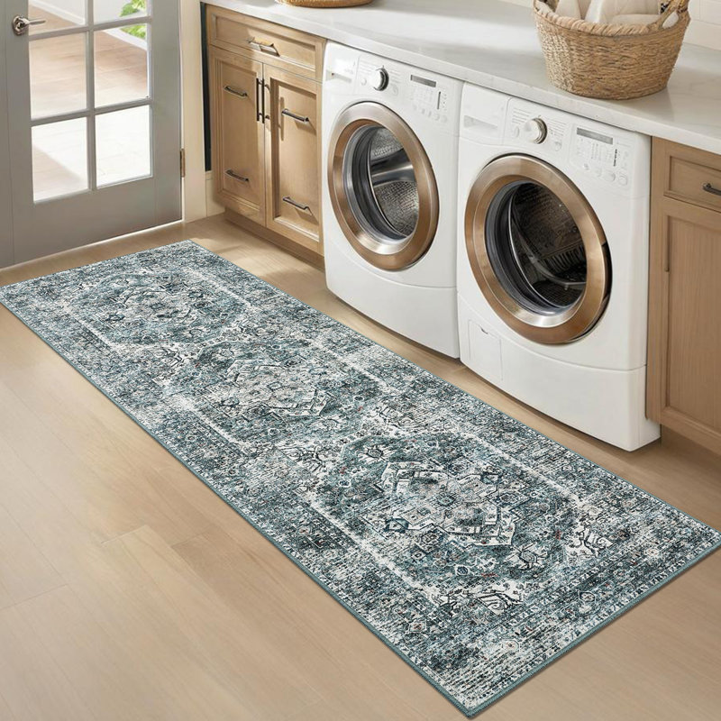 Boyce Washable Vintage Floral Area Rug for Living Room, Runner 2' x 6'