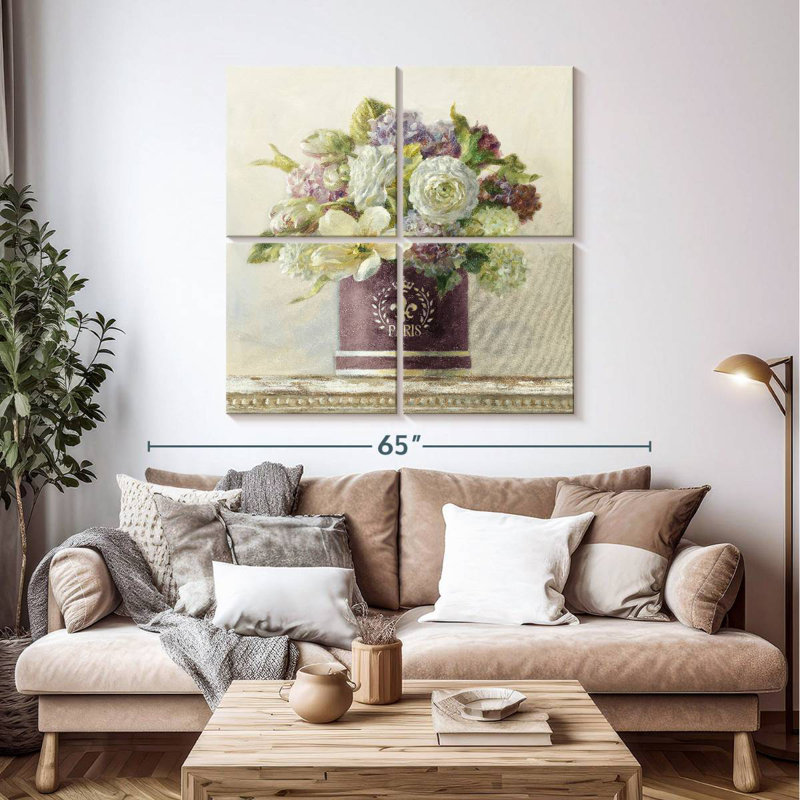 Tulipes dans une boîte à chapeaux aubergine, H 45 po x l 45 po