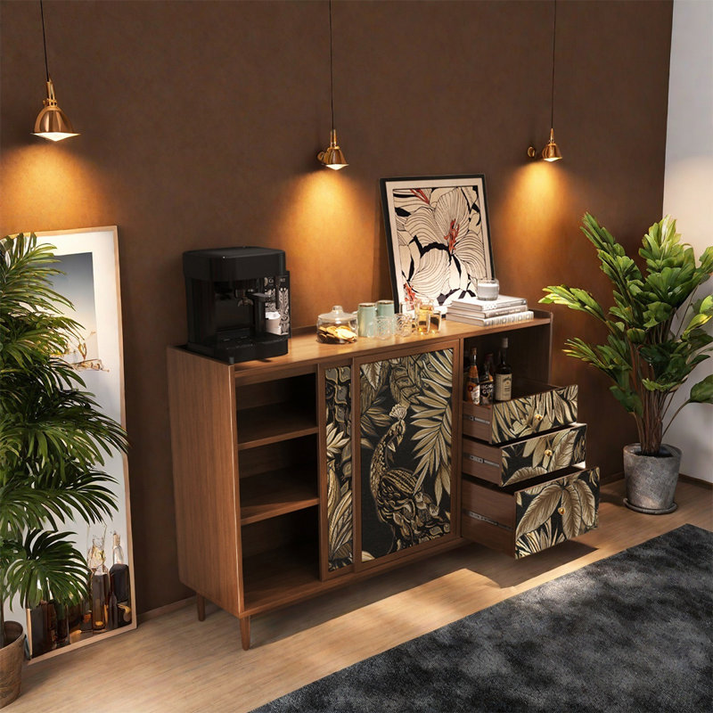Armoire en noyer avec portes et tiroirs