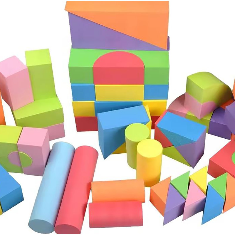 Ensemble de 50 blocs de construction géométriques colorés en mousse souple