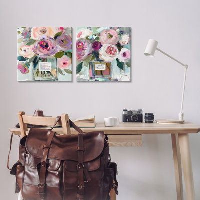 Blush Spring Blooms in Bottle, ensemble de 2 toiles d'art mural, design par Annabelle Hall