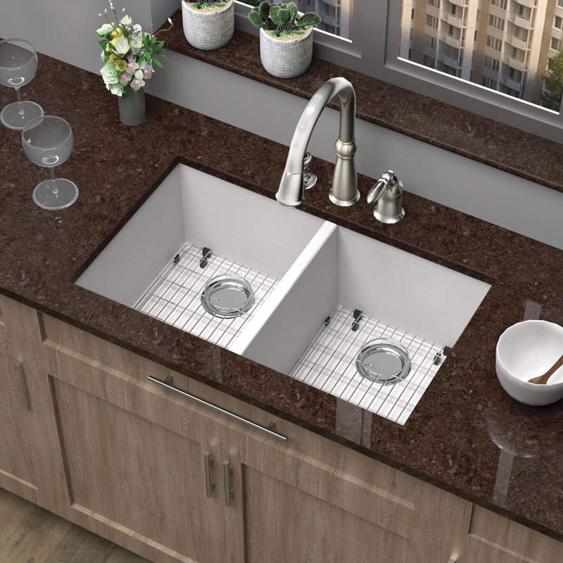 Évier de cuisine en granite à double cuve encastrable Transolide l 18 po, Blanc