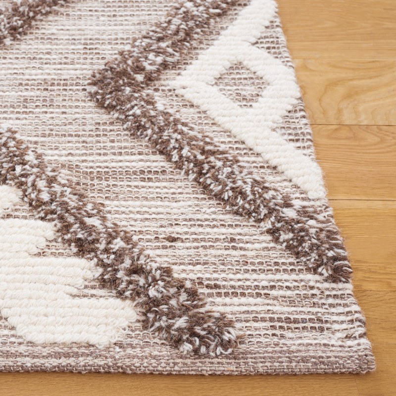 Sujata Hand Woven Wool Pile Geometric Rug, Rectangle 5' x 8'