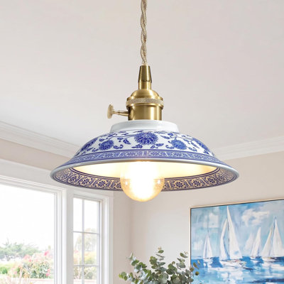 Luminaire suspendu en céramique rétro, luminaire suspendu en porcelaine bleue et blanche en porcelaine de 7,1 po à abat-jour floral en porcelaine de style îlot de cuisine, petite lampe suspendue en laiton pour la salle à manger et la chambre à coucher