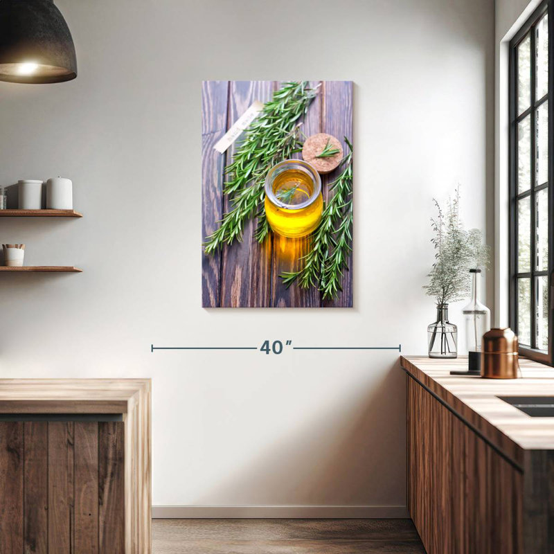 Huile de romarin faite maison Yarlin, H 36 po x l 24 po