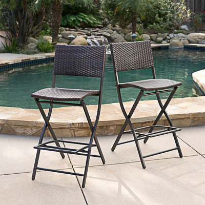 Chaise pliante en osier pour l'extérieur