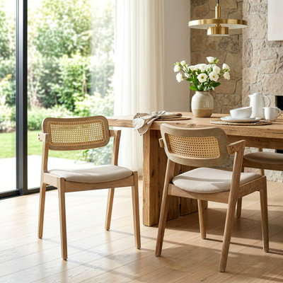 Chaise Kikuo