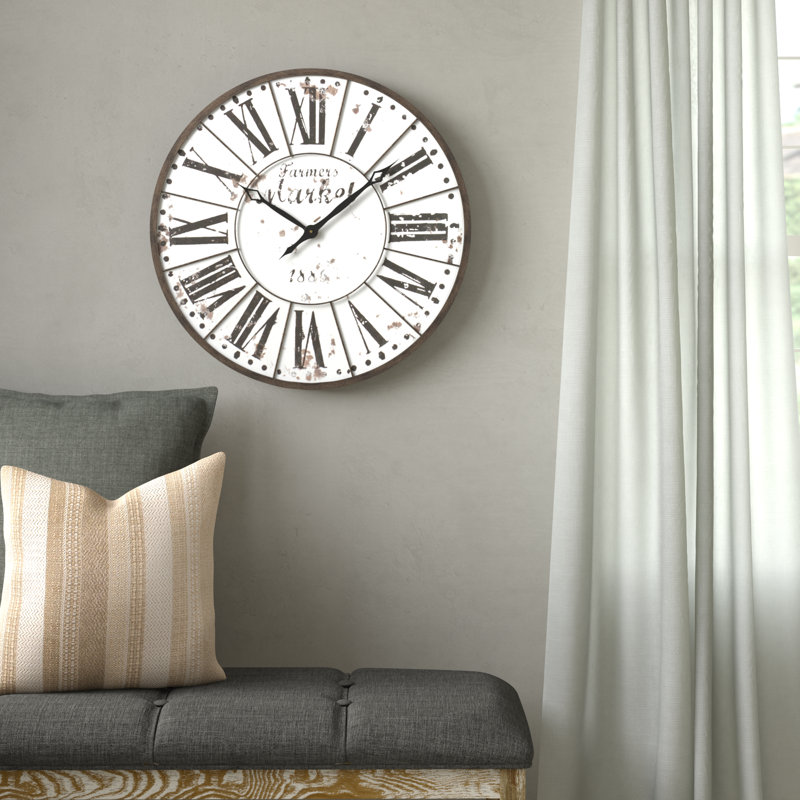 Monroy Round Metal Farmhouse Wall Clock