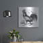 August Grove® «R mobile Rooster» par Art Licensing Studio, art mural en métal-161969210