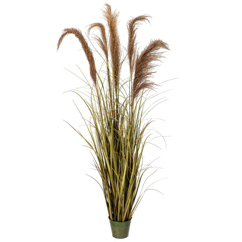 Herbe verte artificielle en pot 55 po et roseaux naturels.