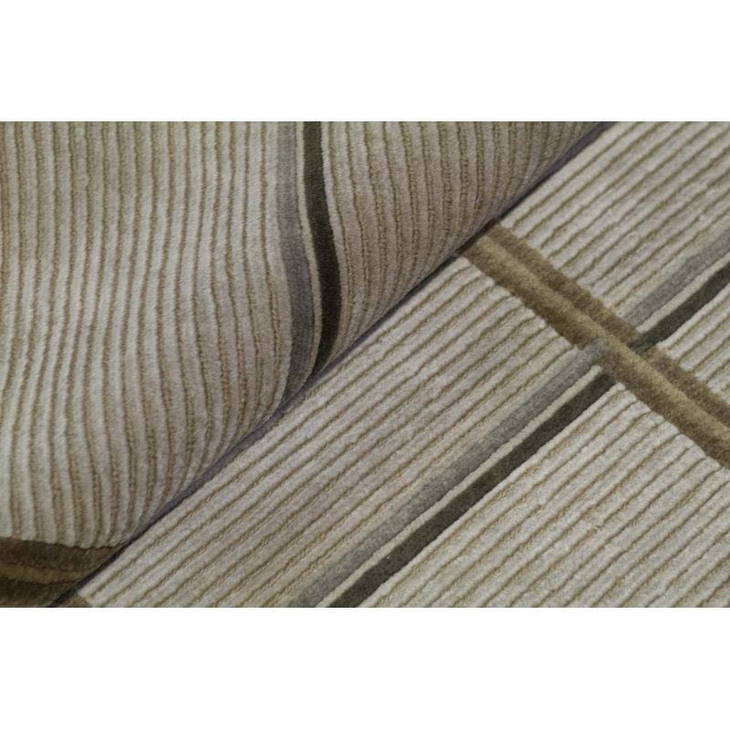 Wool Geometric Area Rug in Beige/Brown