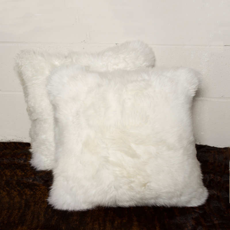 Natural Sheepskin Fur 18" Square Pillow Set