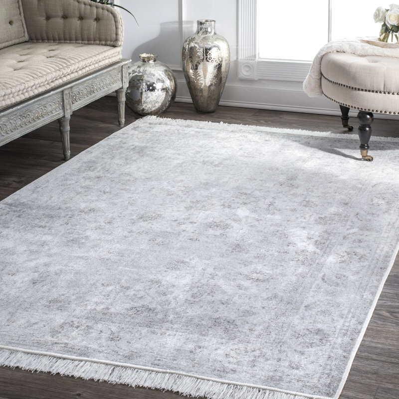 Tapis argenté à motif floral Erich, Rectangle 7 pi 6 po x 9 pi 10 po