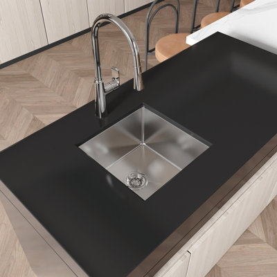 Stainless Steel Kitchen Sink, 18?x18? Single Bowl, Undermount HandmadeSink, with US Standard Drain and Hook