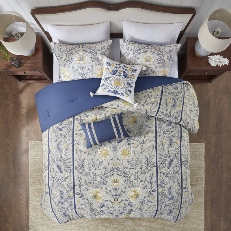 Full Blue Cotton Bedspread Set with Tassel Embellishments