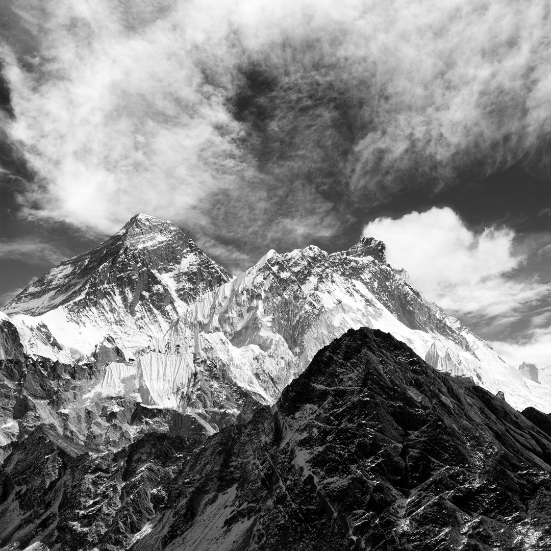 Leinwandbild Gokyo Ri with Clouds