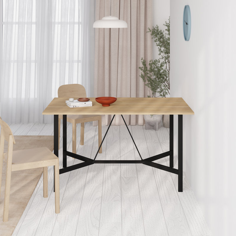 Alvieri Dining Table, Sapphire Oak