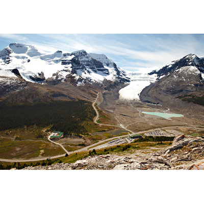 Columbia Icefield Centre and Athabasca Glacier by Gcoles