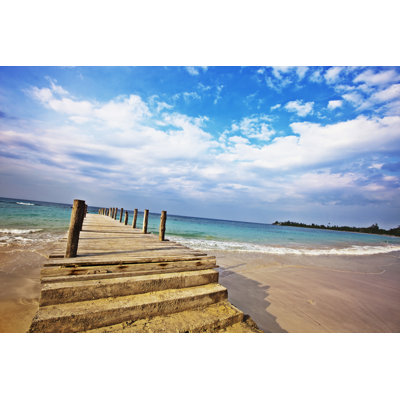 Runaway Bay by Peeterv - Wrapped Canvas Print