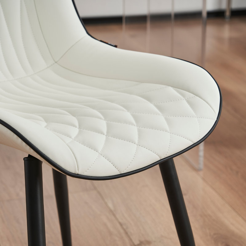 Chaise d'appoint moderne en similicuir avec pieds en métal, Blanc