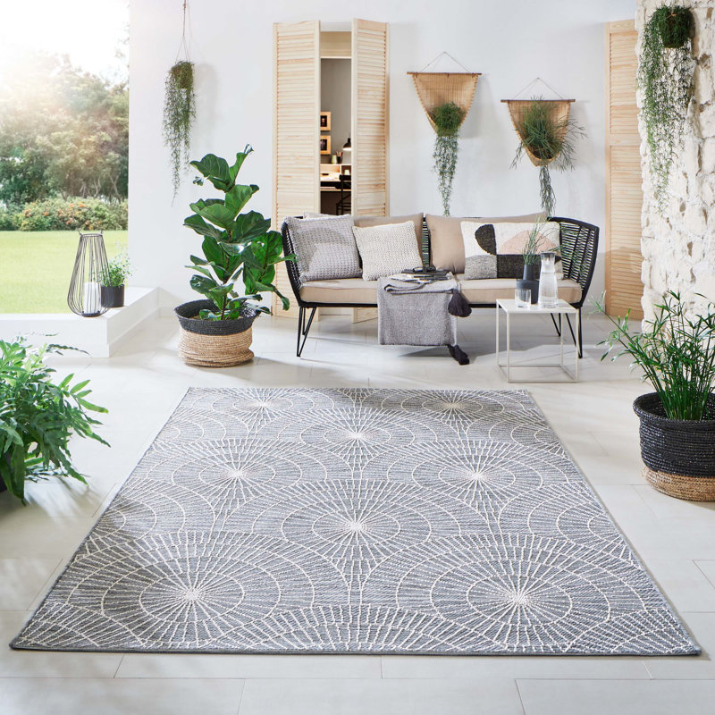 Kocher Geometric Indoor / Outdoor Area Rug, Rectangle 240 x 290cm