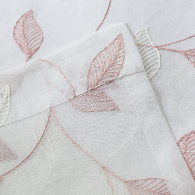 Panneau de rideau simple diaphane à motif floral avec œillets Greear, l 54 po x L 84 po, Rosé