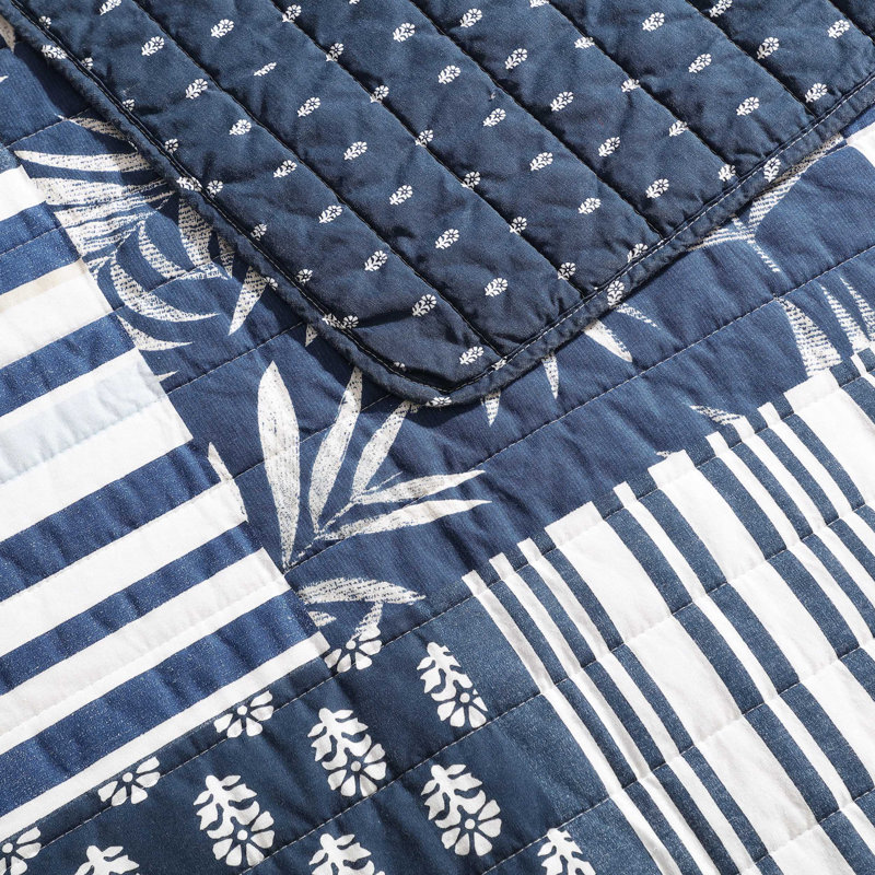 Nautica Avalon Patchwork Cotton Reversible Navy Quilt Set, Queen