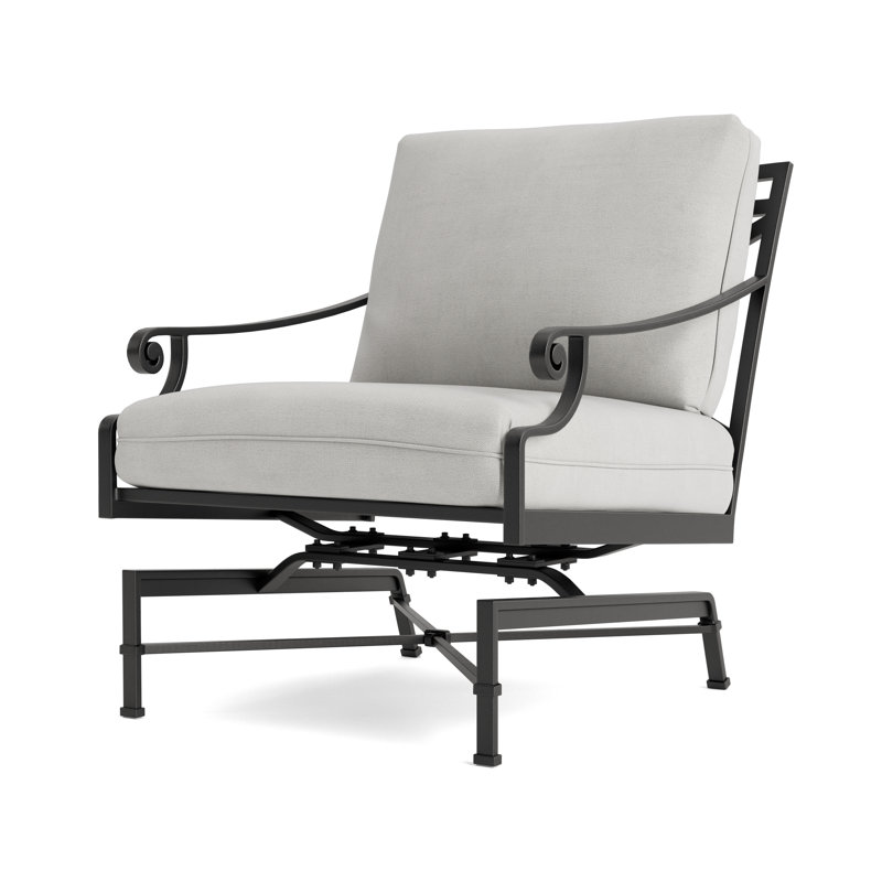 Venetian Outdoor Lounge Chair, Fusion Dove, Textured Pewter