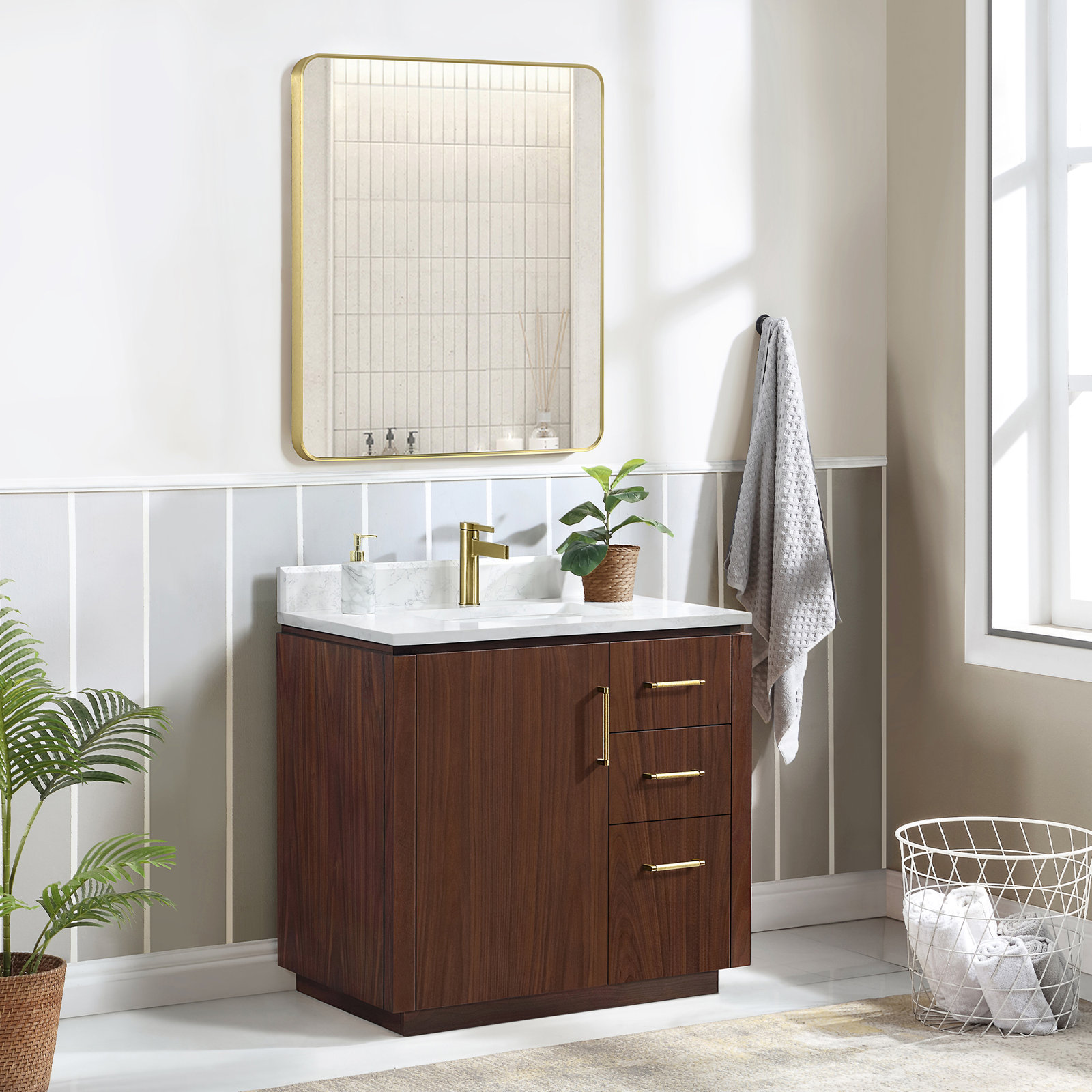 Cloverfield 36'' Single Bathroom Vanity, Natural Walnut, Gold