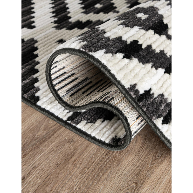 Rove Thambu Rug, Rectangle 4'1" x 6'1"