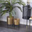 Ensemble de pot de fleurs d'extérieur moderne en métal avec motif floral et support amovible, fabrication en fer durable pour la décoration de jardin de patio