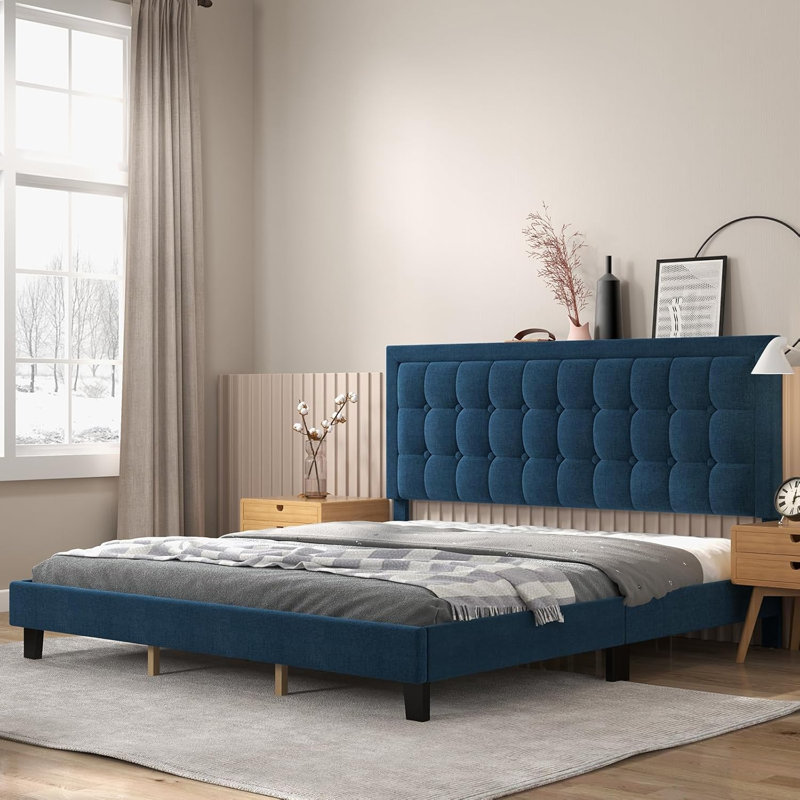 Cadre de lit tapissier très grand PrettCloset, tête de lit capitonnée, lattes de bois, bleu